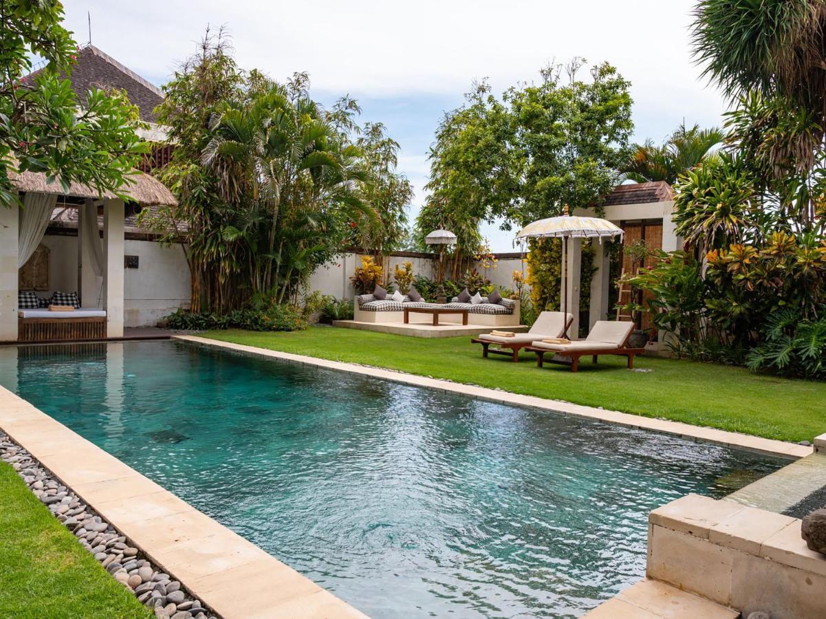 Majapahit Beach Villas By Nakula Ketewel Exterior photo