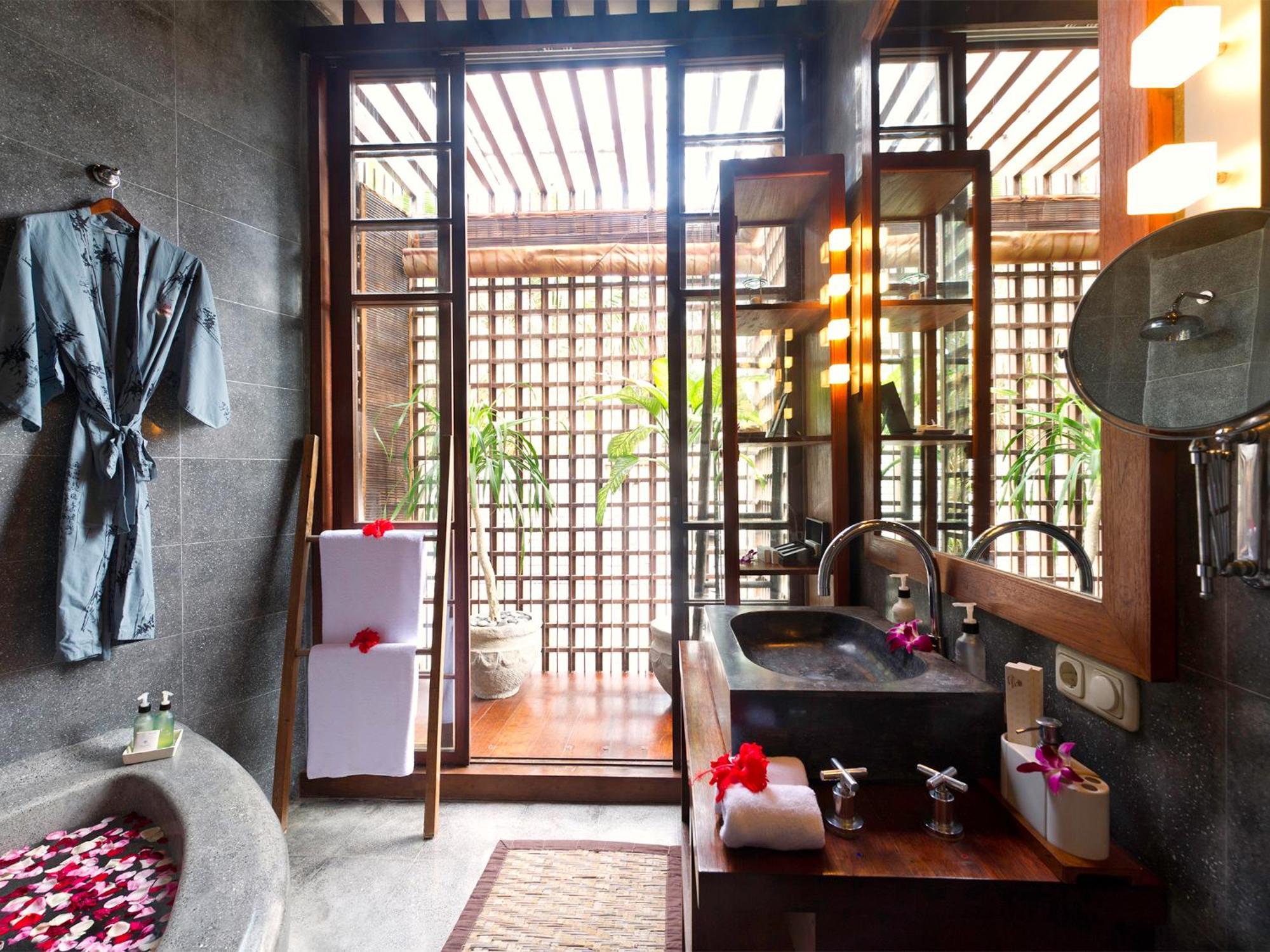 Majapahit Beach Villas By Nakula Ketewel Room photo