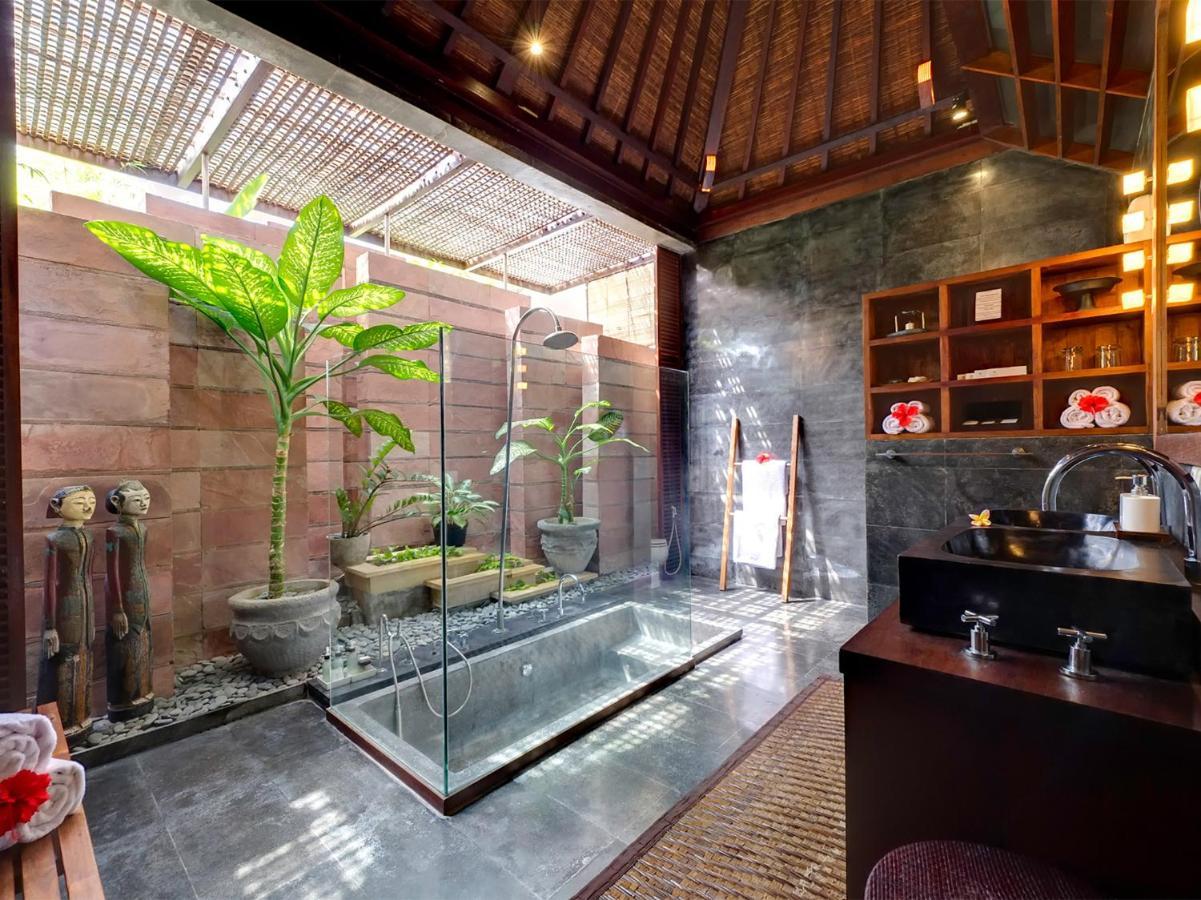 Majapahit Beach Villas By Nakula Ketewel Exterior photo