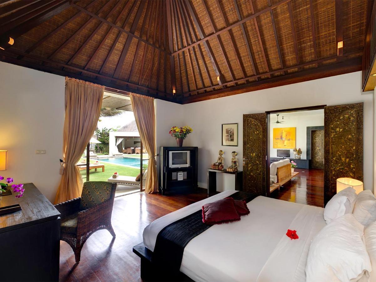 Majapahit Beach Villas By Nakula Ketewel Exterior photo